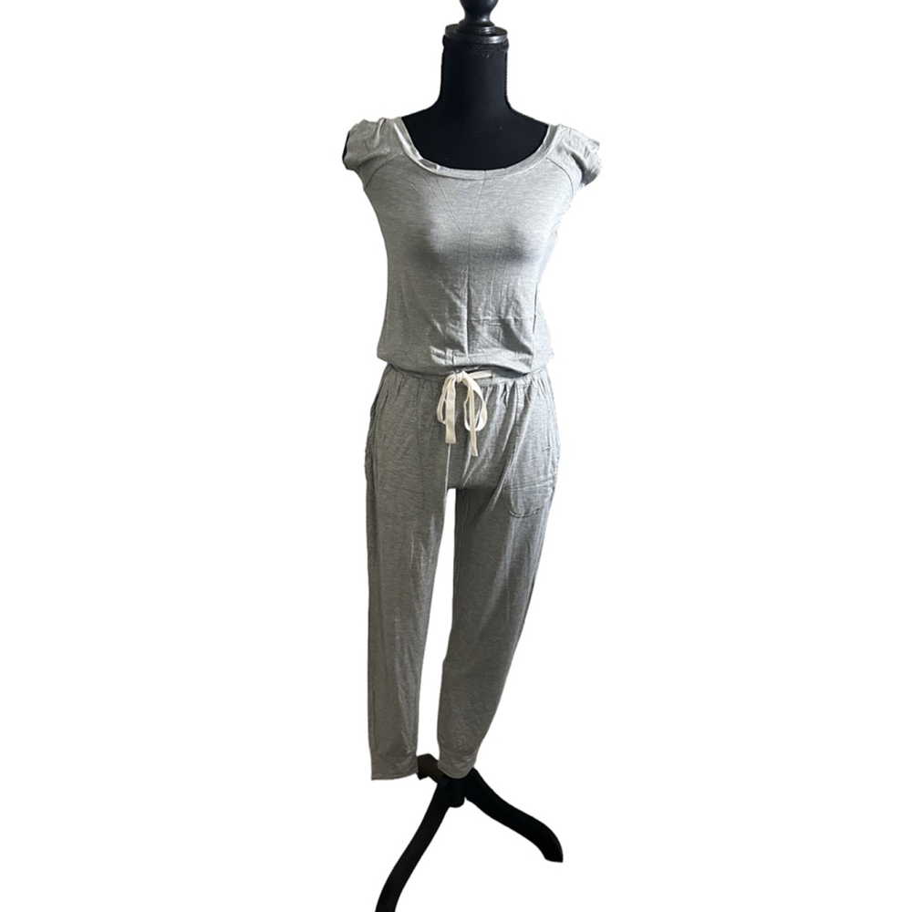 Olivaceous Women’s Lightweight Gray Jumpsuit, Size Small